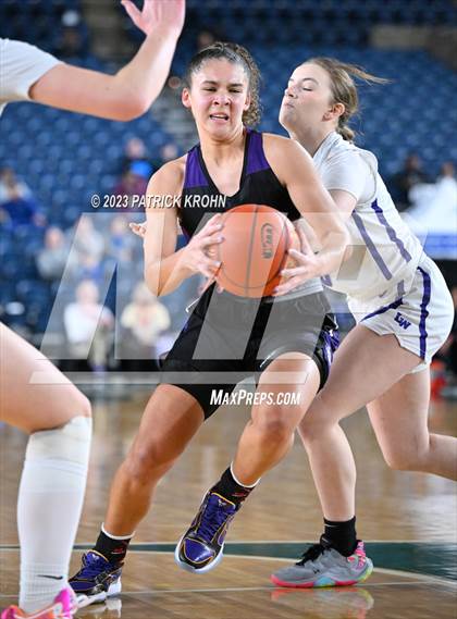 Thumbnail 1 in Garfield vs. Lake Washington (WIAA 3A Final) photogallery.