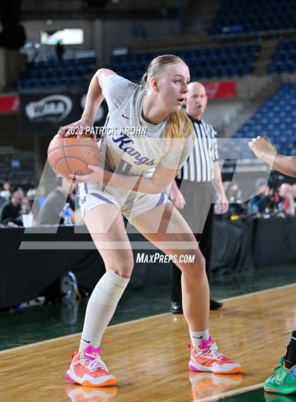 Thumbnail 1 in Garfield vs. Lake Washington (WIAA 3A Final) photogallery.