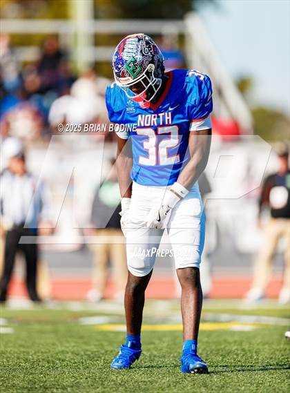 Thumbnail 1 in Touchstone Energy Bowl photogallery.