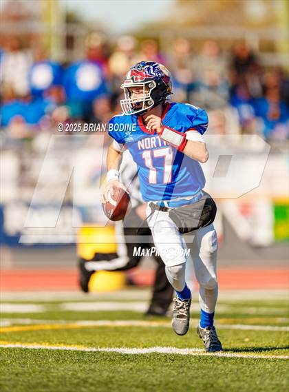 Thumbnail 1 in Touchstone Energy Bowl photogallery.