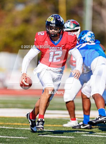 Thumbnail 2 in Touchstone Energy Bowl photogallery.