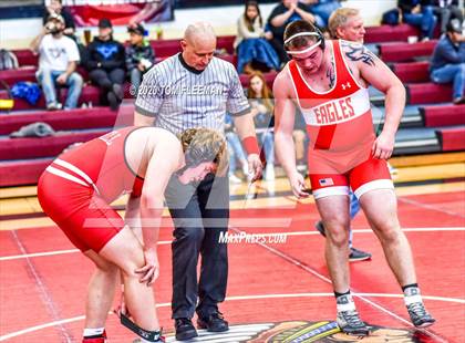 Thumbnail 1 in Shawnee Mission Varsity Invitational  photogallery.