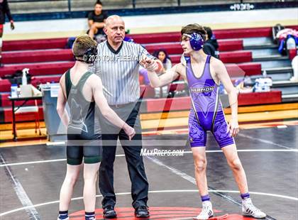 Thumbnail 3 in Shawnee Mission Varsity Invitational  photogallery.