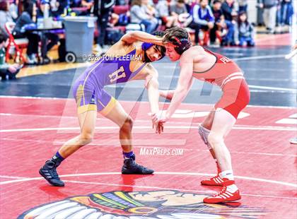 Thumbnail 2 in Shawnee Mission Varsity Invitational  photogallery.