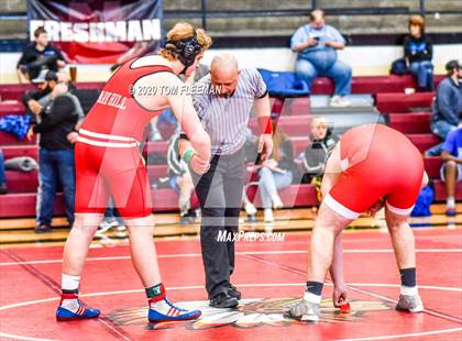 Thumbnail 3 in Shawnee Mission Varsity Invitational  photogallery.