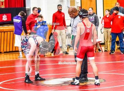 Thumbnail 3 in Shawnee Mission Varsity Invitational  photogallery.