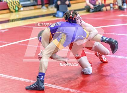 Thumbnail 1 in Shawnee Mission Varsity Invitational  photogallery.