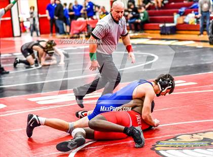 Thumbnail 1 in Shawnee Mission Varsity Invitational  photogallery.