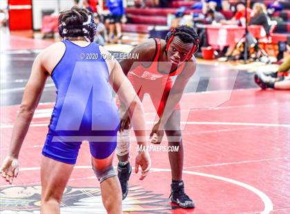 Thumbnail 1 in Shawnee Mission Varsity Invitational  photogallery.