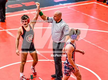 Thumbnail 1 in Shawnee Mission Varsity Invitational  photogallery.