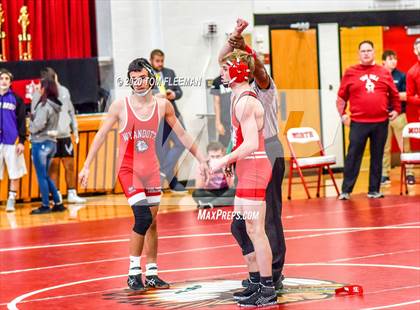 Thumbnail 3 in Shawnee Mission Varsity Invitational  photogallery.