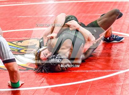 Thumbnail 3 in Shawnee Mission Varsity Invitational  photogallery.
