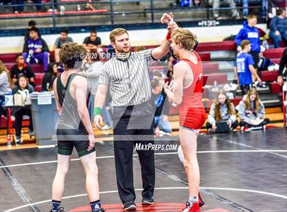 Thumbnail 3 in Shawnee Mission Varsity Invitational  photogallery.