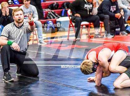 Thumbnail 2 in Shawnee Mission Varsity Invitational  photogallery.