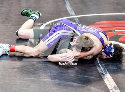 Thumbnail 1 in Shawnee Mission Varsity Invitational  photogallery.