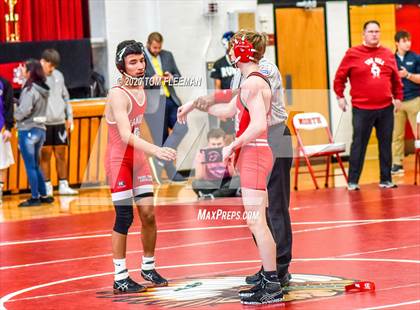 Thumbnail 1 in Shawnee Mission Varsity Invitational  photogallery.
