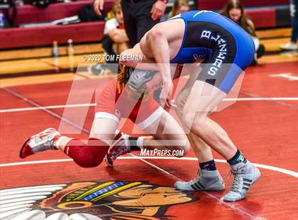 Thumbnail 3 in Shawnee Mission Varsity Invitational  photogallery.