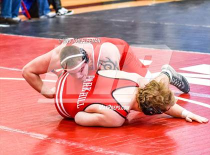 Thumbnail 1 in Shawnee Mission Varsity Invitational  photogallery.