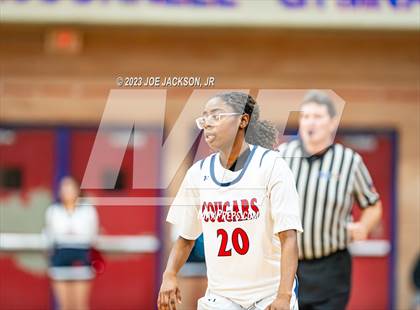 Thumbnail 1 in St. Mary's @ Sahuaro photogallery.