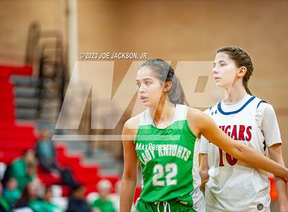 Thumbnail 3 in St. Mary's @ Sahuaro photogallery.