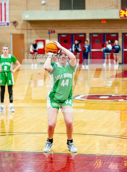 Thumbnail 2 in St. Mary's @ Sahuaro photogallery.