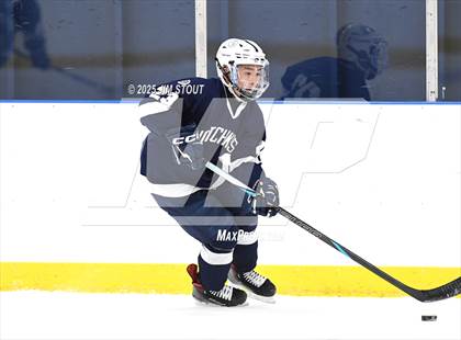 Thumbnail 2 in Frederick Gunn @ Hotchkiss photogallery.