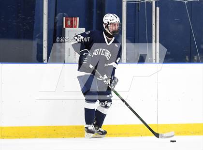 Thumbnail 2 in Frederick Gunn @ Hotchkiss photogallery.