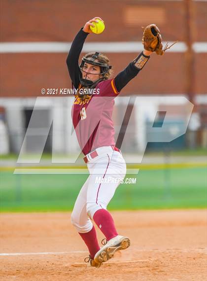 Thumbnail 1 in Lassiter vs. River Ridge photogallery.