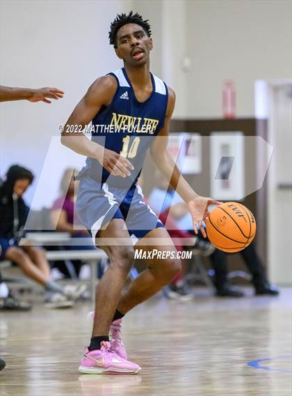 Thumbnail 2 in New Life Christian Academy vs. Heirway Christian Academy (Isaac Levy Veterans Day Tournament) photogallery.