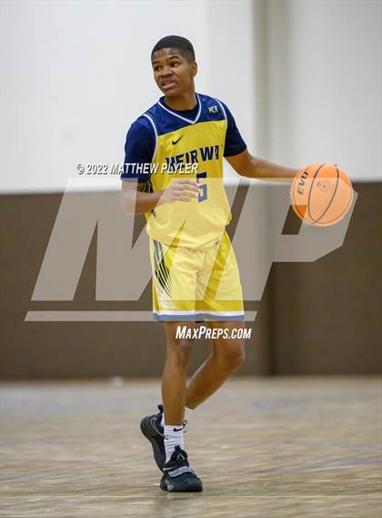 Thumbnail 1 in New Life Christian Academy vs. Heirway Christian Academy (Isaac Levy Veterans Day Tournament) photogallery.