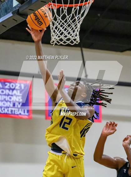 Thumbnail 1 in New Life Christian Academy vs. Heirway Christian Academy (Isaac Levy Veterans Day Tournament) photogallery.