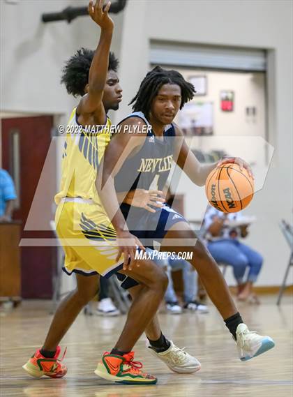 Thumbnail 1 in New Life Christian Academy vs. Heirway Christian Academy (Isaac Levy Veterans Day Tournament) photogallery.
