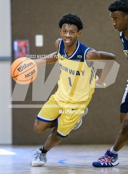 Thumbnail 2 in New Life Christian Academy vs. Heirway Christian Academy (Isaac Levy Veterans Day Tournament) photogallery.
