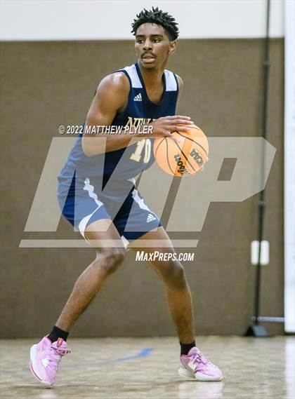 Thumbnail 1 in New Life Christian Academy vs. Heirway Christian Academy (Isaac Levy Veterans Day Tournament) photogallery.