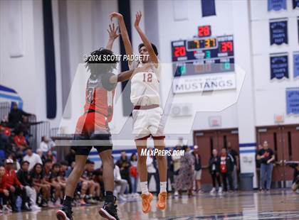 Thumbnail 2 in Mount Miguel vs. Southwest SD (CIF SDS D4 Final) photogallery.