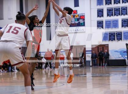 Thumbnail 1 in Mount Miguel vs. Southwest SD (CIF SDS D4 Final) photogallery.