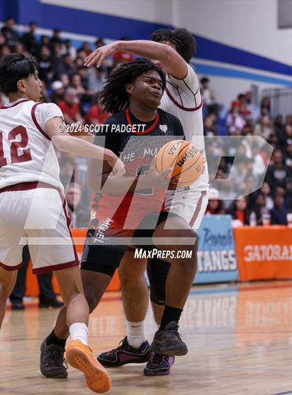 Thumbnail 1 in Mount Miguel vs. Southwest SD (CIF SDS D4 Final) photogallery.