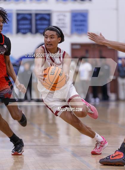 Thumbnail 2 in Mount Miguel vs. Southwest SD (CIF SDS D4 Final) photogallery.