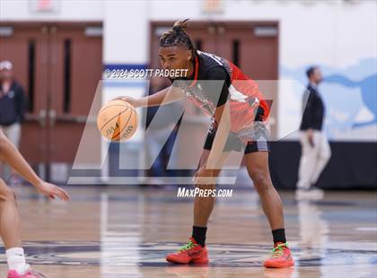 Thumbnail 2 in Mount Miguel vs. Southwest SD (CIF SDS D4 Final) photogallery.