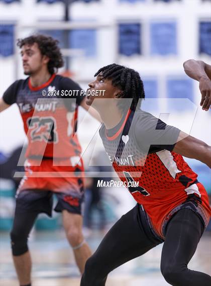 Thumbnail 3 in Mount Miguel vs. Southwest SD (CIF SDS D4 Final) photogallery.