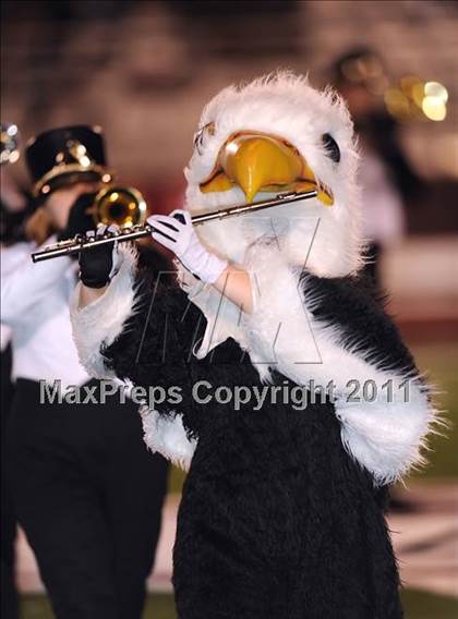 Thumbnail 2 in Goldthwaite vs. Garrison (1A Division 1 Semifinals) photogallery.