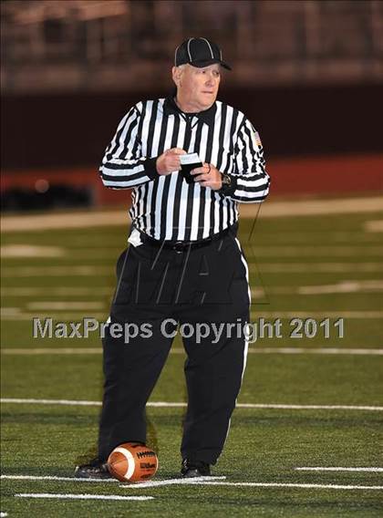 Thumbnail 1 in Goldthwaite vs. Garrison (1A Division 1 Semifinals) photogallery.
