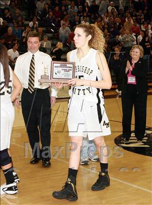 Thumbnail 1 in Wilcox vs. Archbishop Mitty (CIF CCS D2 Final) photogallery.