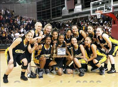 Thumbnail 2 in Wilcox vs. Archbishop Mitty (CIF CCS D2 Final) photogallery.