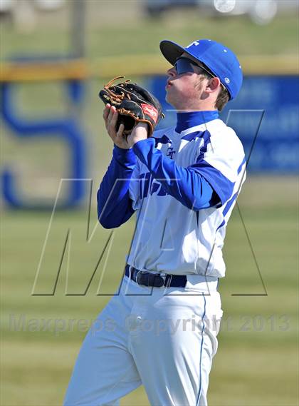 Thumbnail 2 in Allen JV @ Gunter (Gunter Classic) photogallery.
