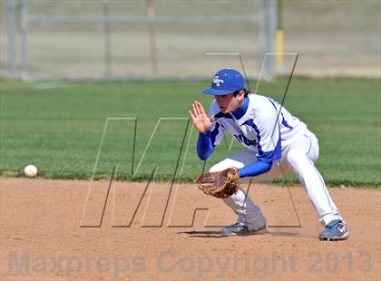 Thumbnail 2 in Allen JV @ Gunter (Gunter Classic) photogallery.