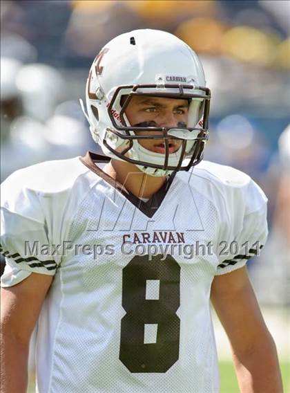 Thumbnail 2 in Mount Carmel vs. Simeon (Chicago Kickoff Classic) photogallery.
