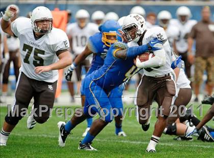 Thumbnail 2 in Mount Carmel vs. Simeon (Chicago Kickoff Classic) photogallery.