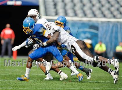 Thumbnail 2 in Mount Carmel vs. Simeon (Chicago Kickoff Classic) photogallery.