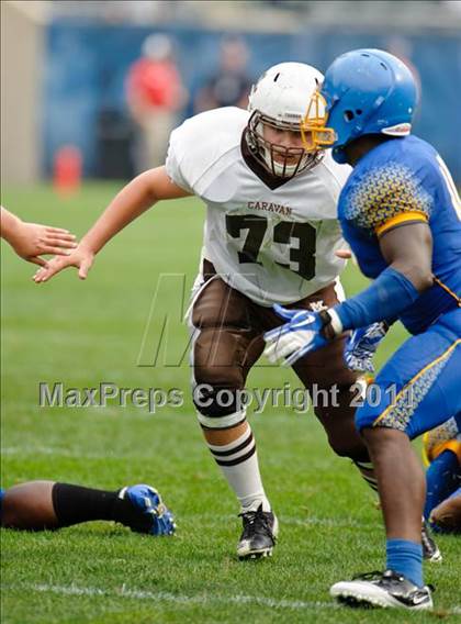 Thumbnail 3 in Mount Carmel vs. Simeon (Chicago Kickoff Classic) photogallery.
